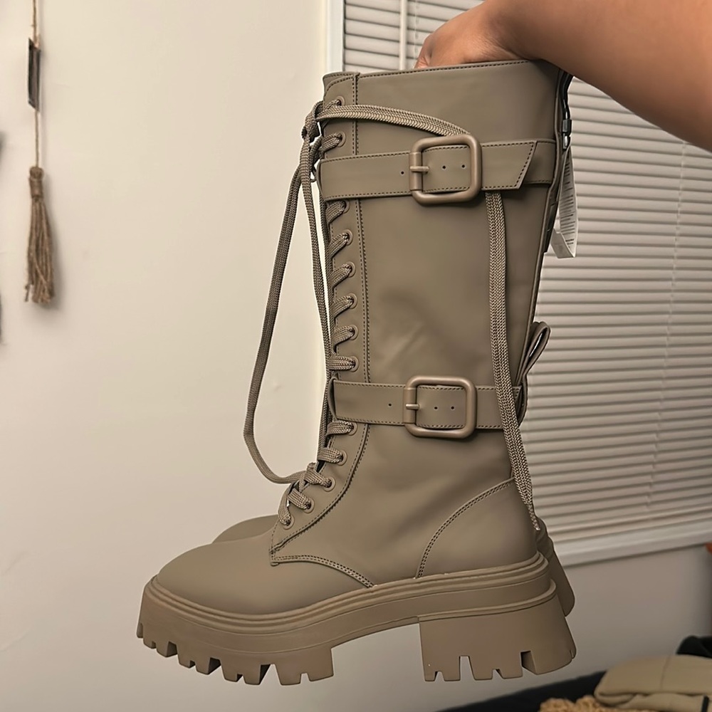 Calf-High ZARA Combat boots